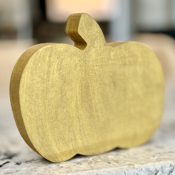 MC Courtly Stripe Wood Pumpkin - Picture 3 of 3